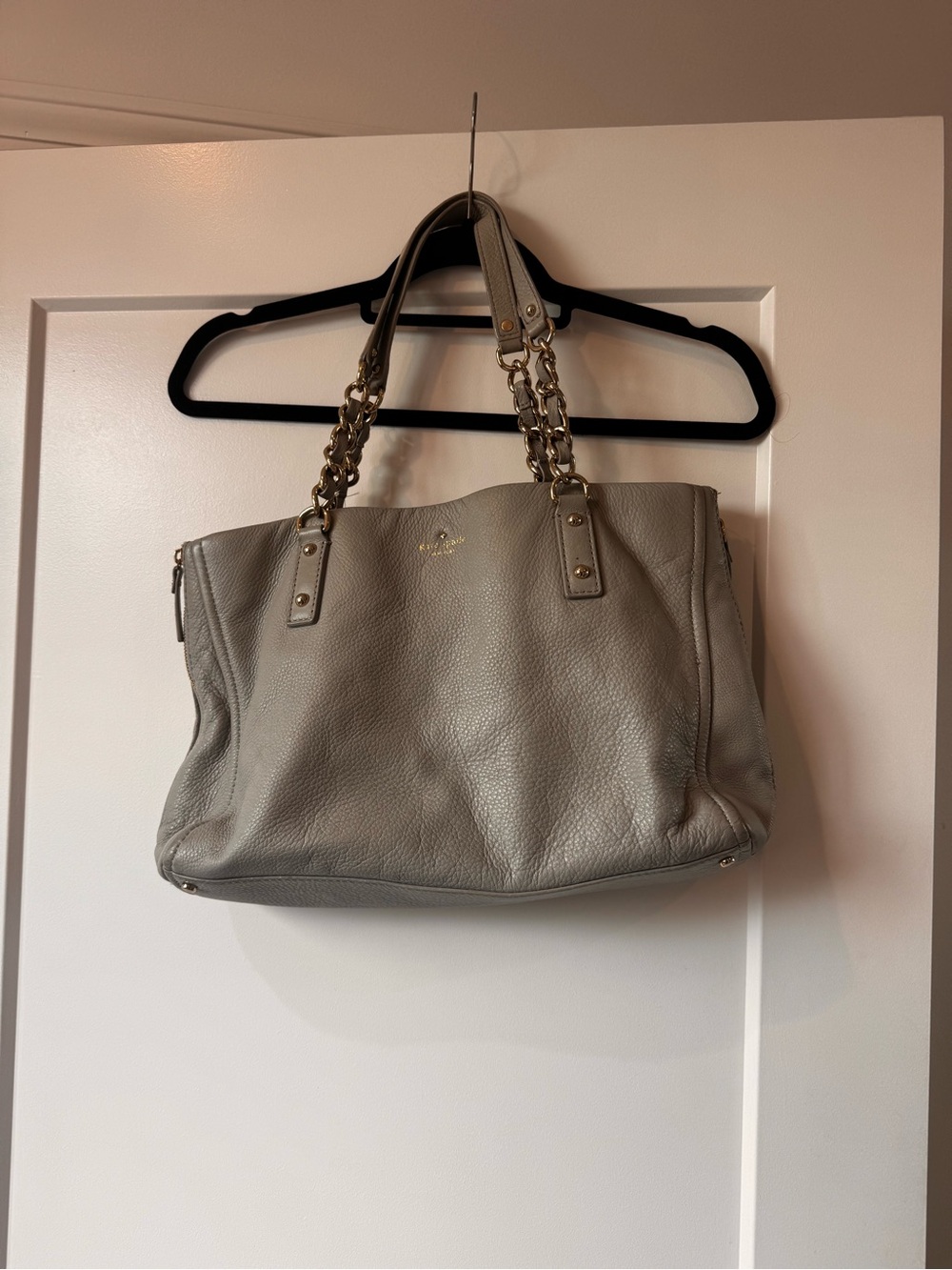 Kate Spade Pebbled Leather Tote in Gray with Gold Chain Straps
